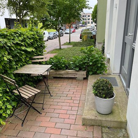 Ferienwohnung An Der Historischen Stadtmauer Rostock Exterior photo